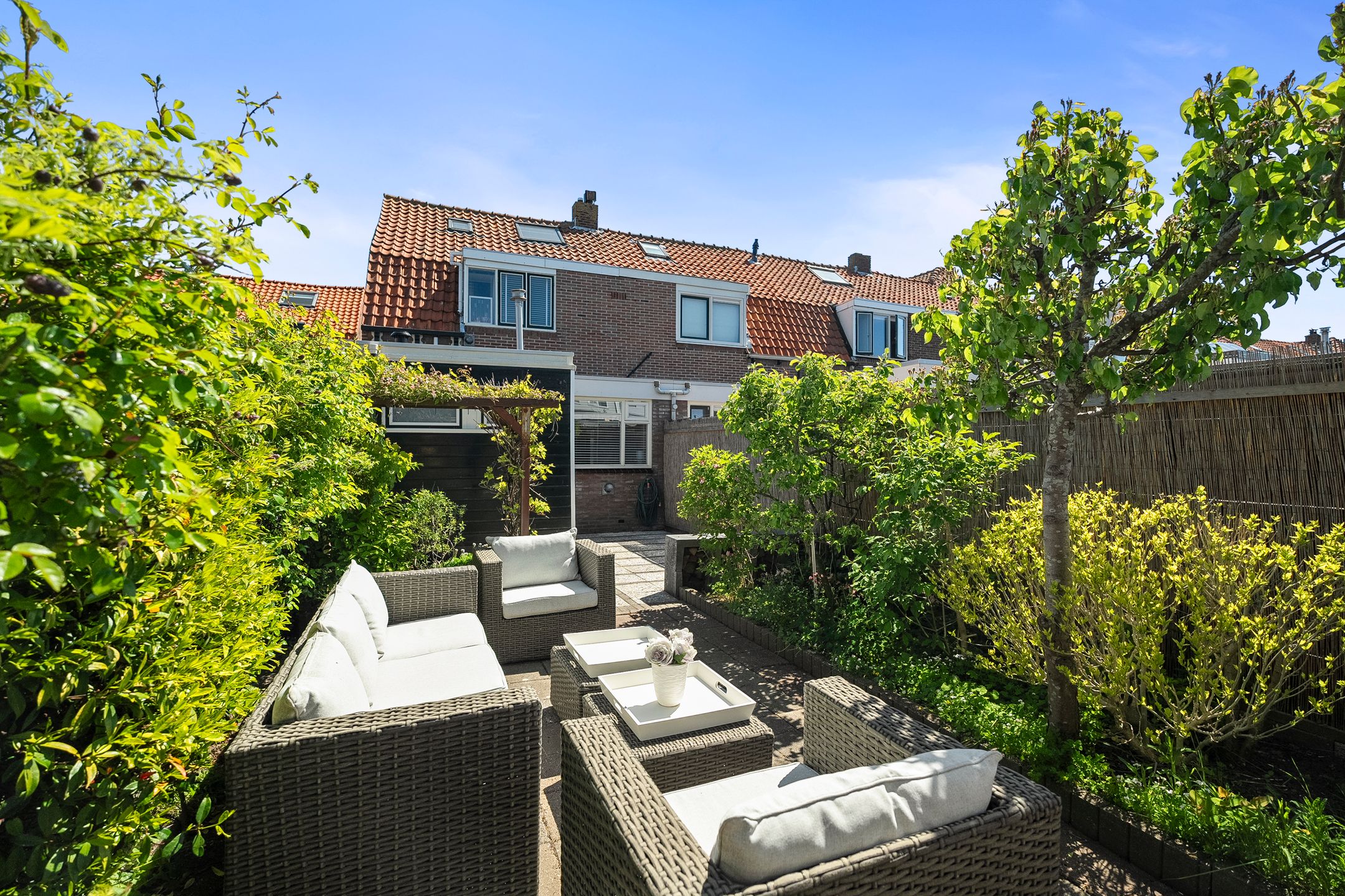 Foto 18 van van der Duyn van Maasdamstraat 8