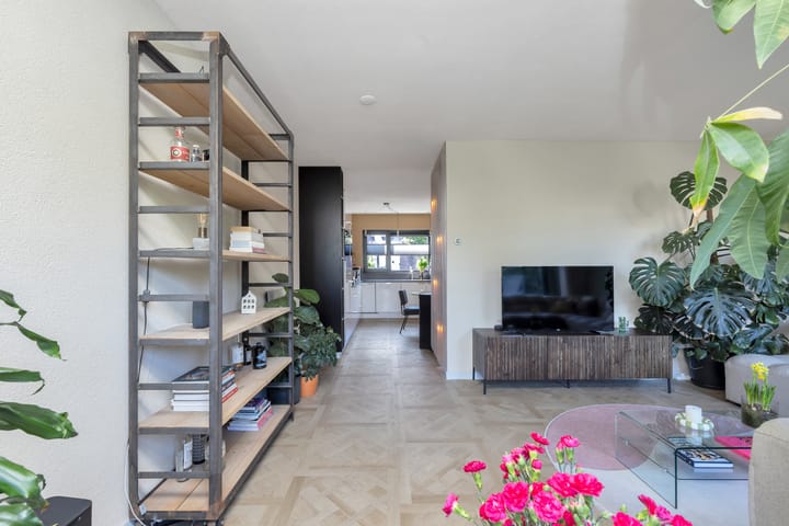 Photo 11 of Thomsonstraat 51