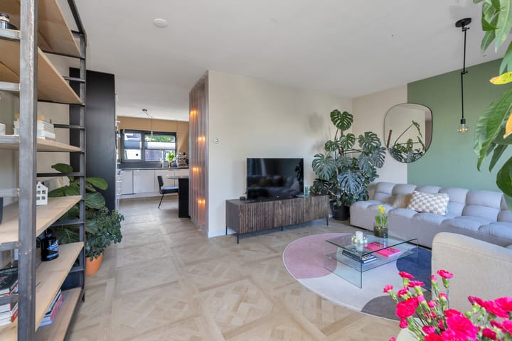 Photo 12 of Thomsonstraat 51