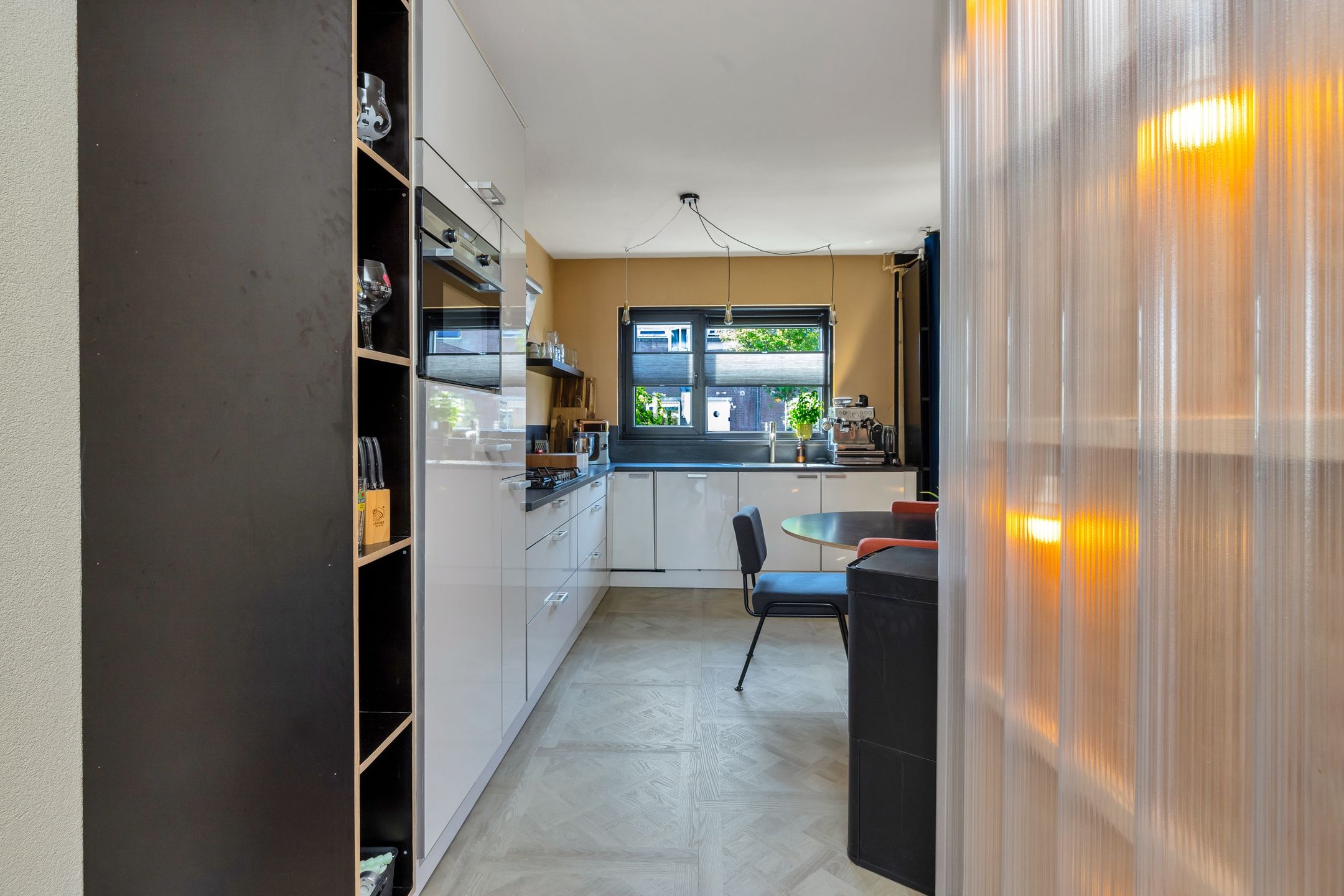 Foto 18 van Thomsonstraat 51