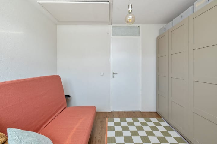 Photo 24 of Thomsonstraat 51