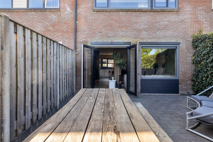 Photo 36 of Thomsonstraat 51