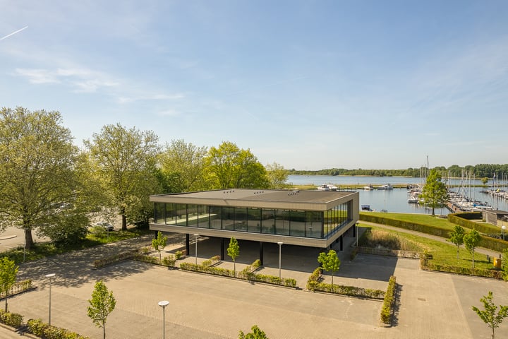 Strandboulevard 3-A, Putten
