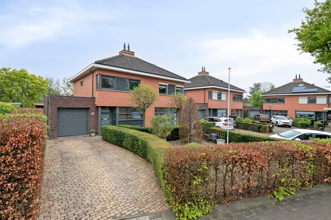 Foto 1 van Ridder van Dorpstraat 16-F