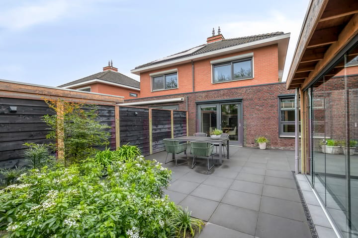 Foto 24 van Ridder van Dorpstraat 16-F