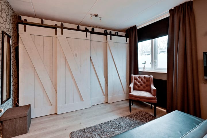 Foto 8 van Doornenburg 7