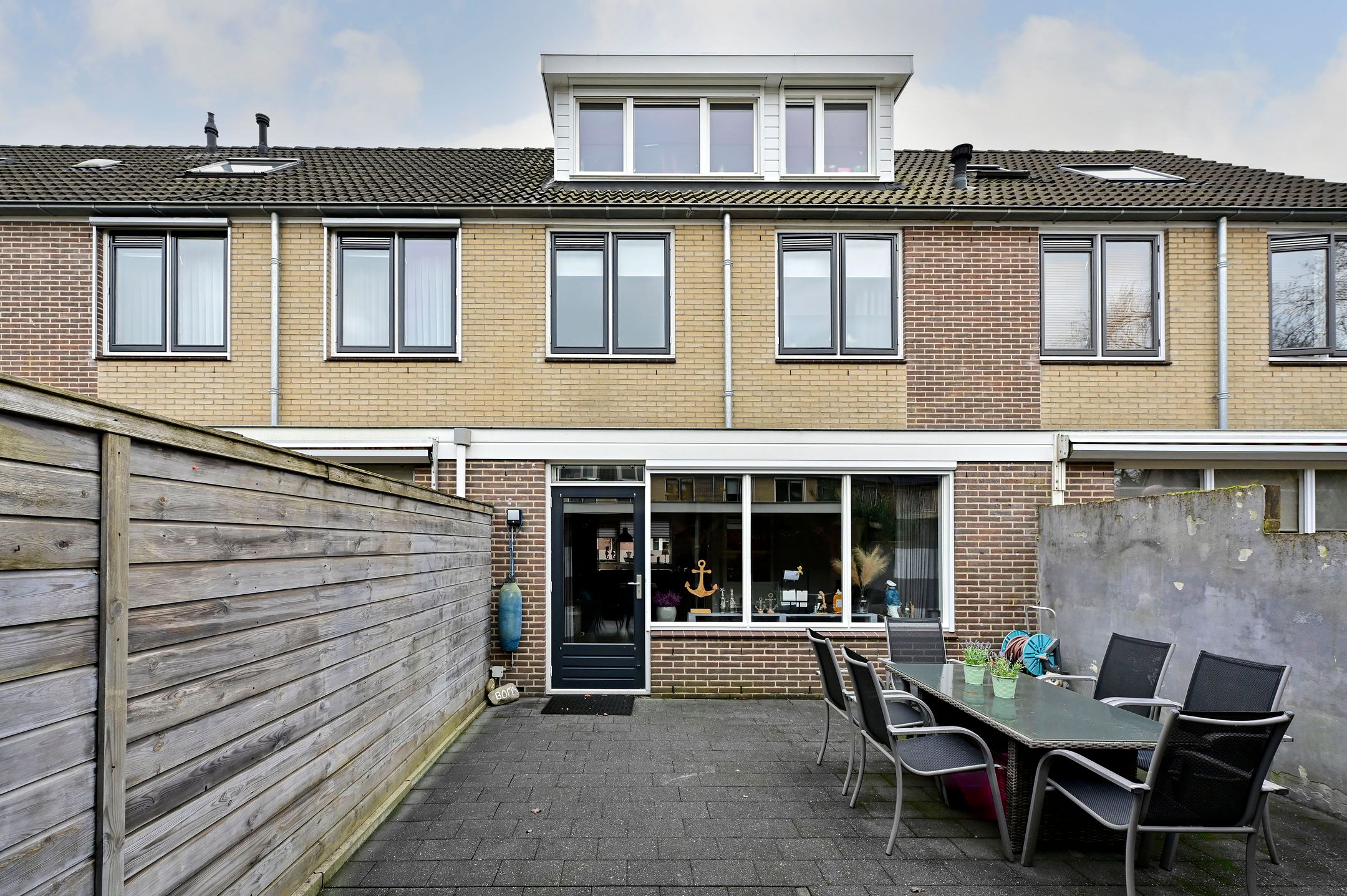 Foto 15 van Doornenburg 7