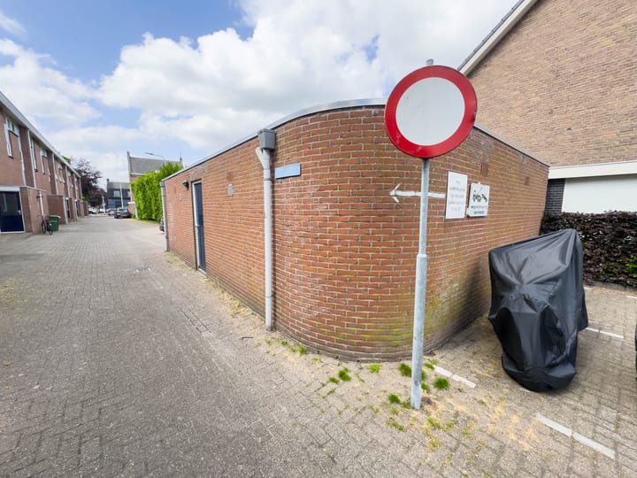 Foto 22 van Caspar Damstraat 27