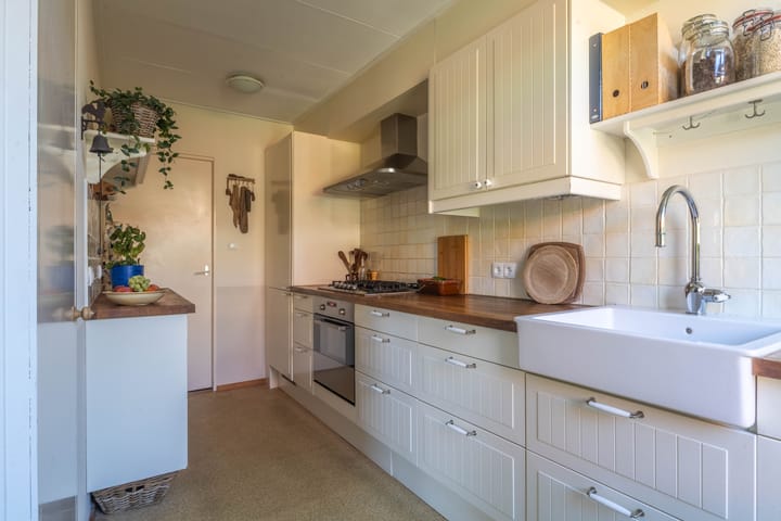 Foto 11 van Iepenlaan 49