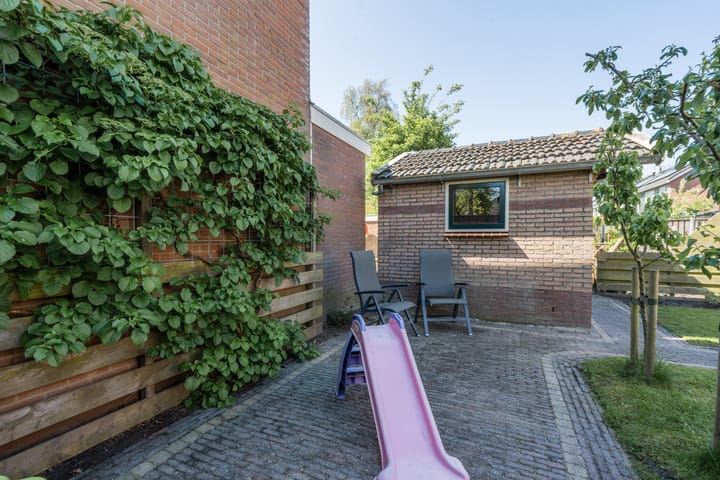 Photo 34 of Uitlaat 3