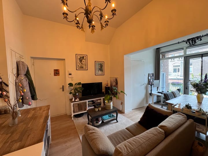 Photo 2 of Apeldoornseweg 35-3