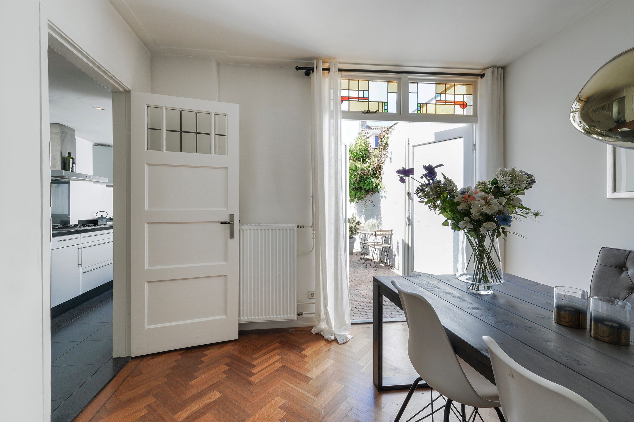 Foto 21 van Ringbaan-West 143