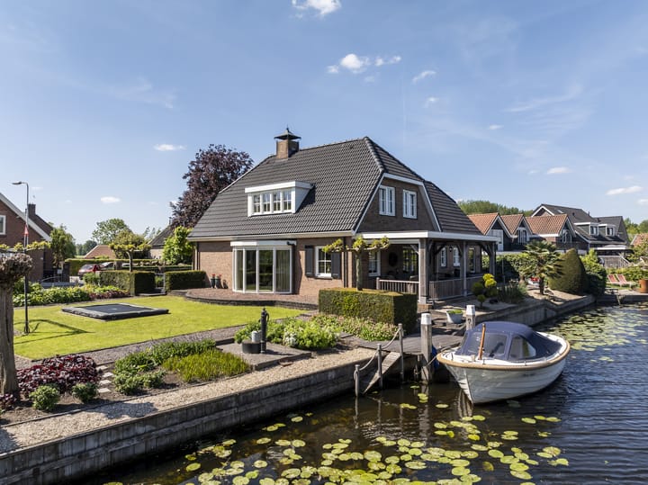 Photo 3 of Westeinde 25