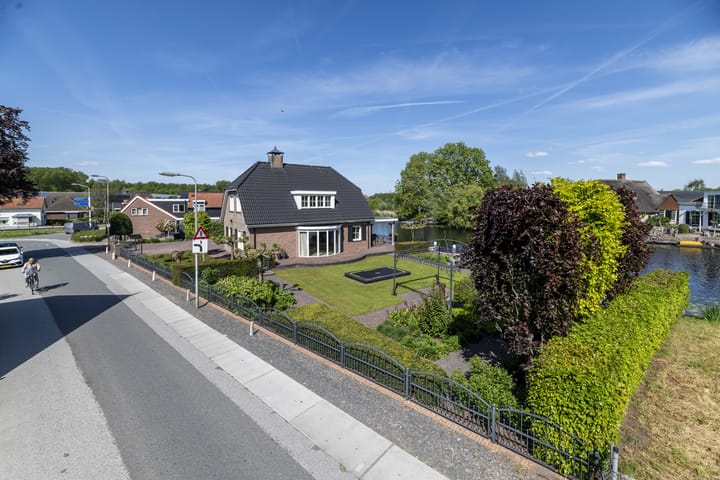 Photo 6 of Westeinde 25