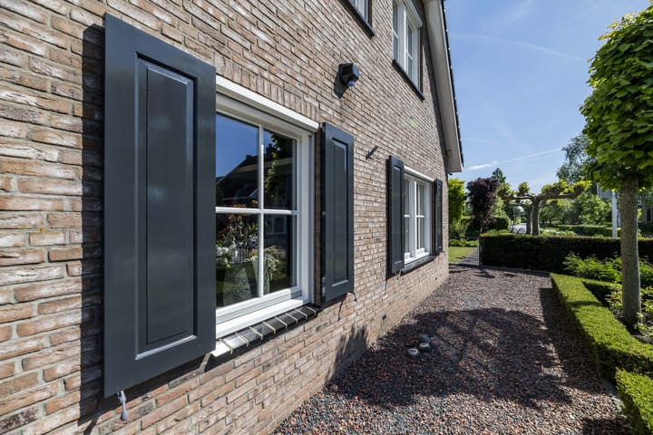 Photo 13 of Westeinde 25