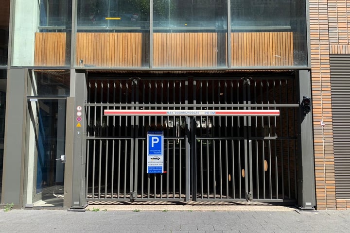 Oppert, Rotterdam