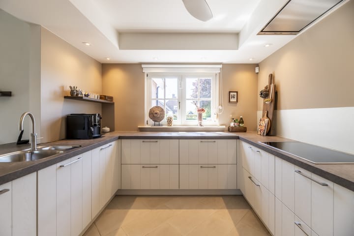 Photo 25 of Westeinde 25