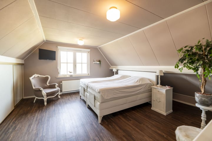 Photo 34 of Westeinde 25