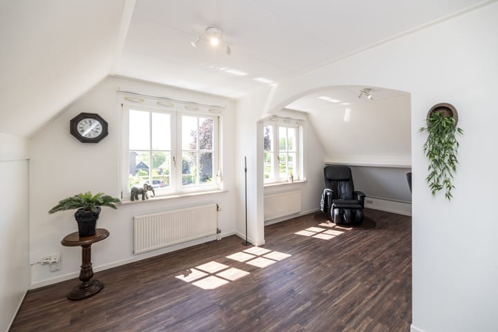 Photo 36 of Westeinde 25