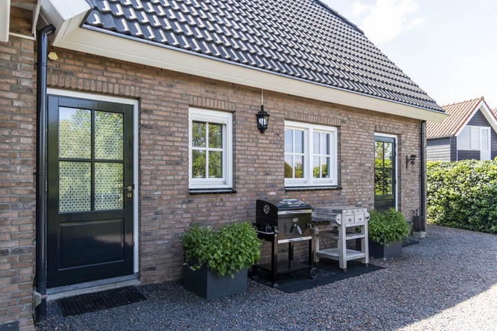 Photo 50 of Westeinde 25