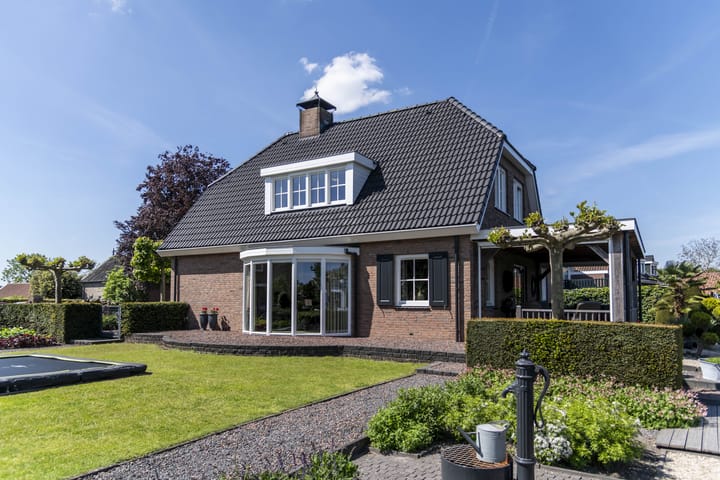 Photo 54 of Westeinde 25