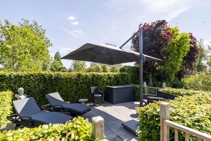 Photo 62 of Westeinde 25