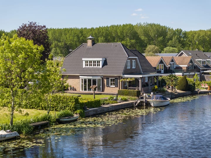 Photo 63 of Westeinde 25