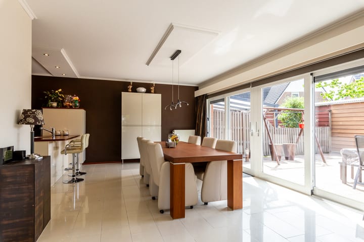 Foto 13 van Carel Willinklaan 62