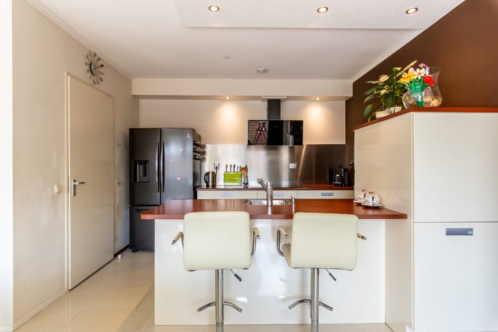 Foto 15 van Carel Willinklaan 62