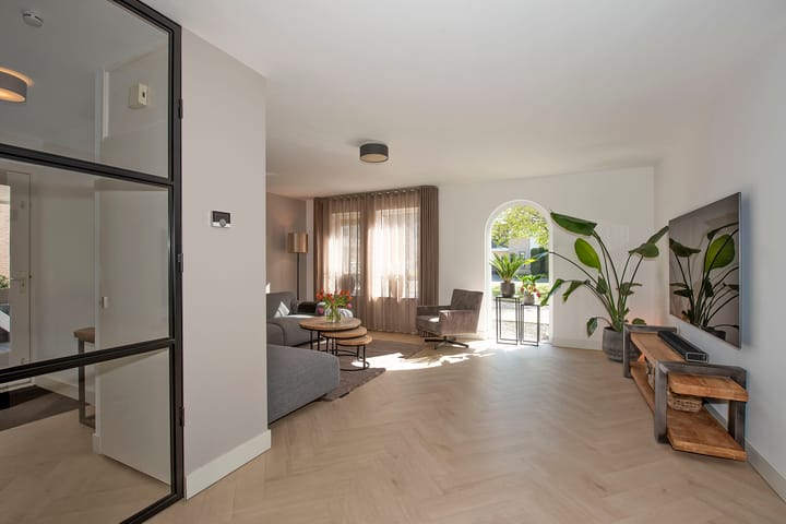 Foto 8 van Tunisstraat 25