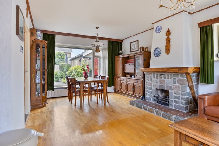 Foto 8 van Pinksterbloemstraat 7