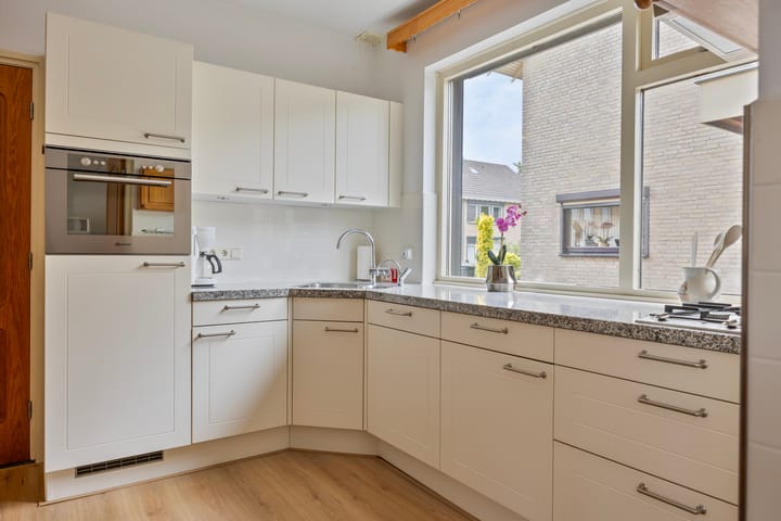 Foto 12 van Pinksterbloemstraat 7