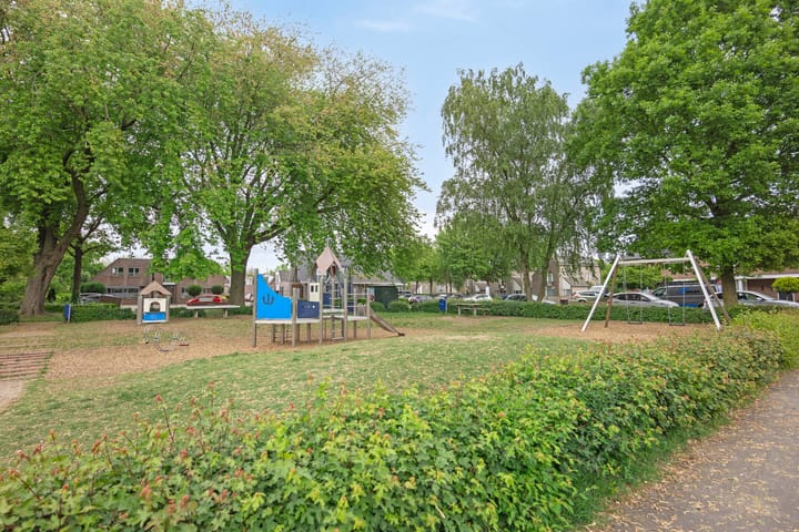 Foto 40 van Pinksterbloemstraat 7