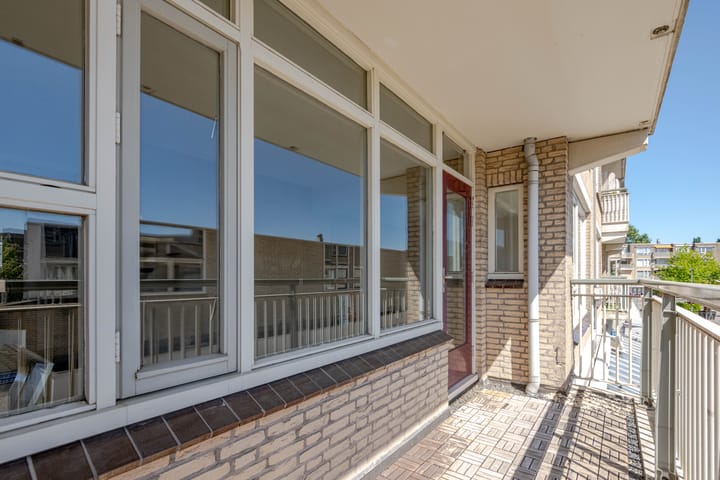 Foto 7 van Ambachtsplein 49