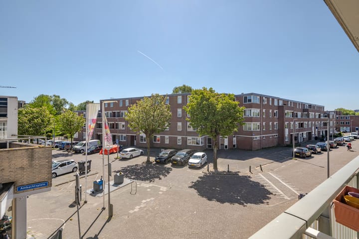 Foto 22 van Ambachtsplein 49