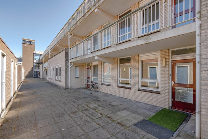 Foto 23 van Ambachtsplein 49