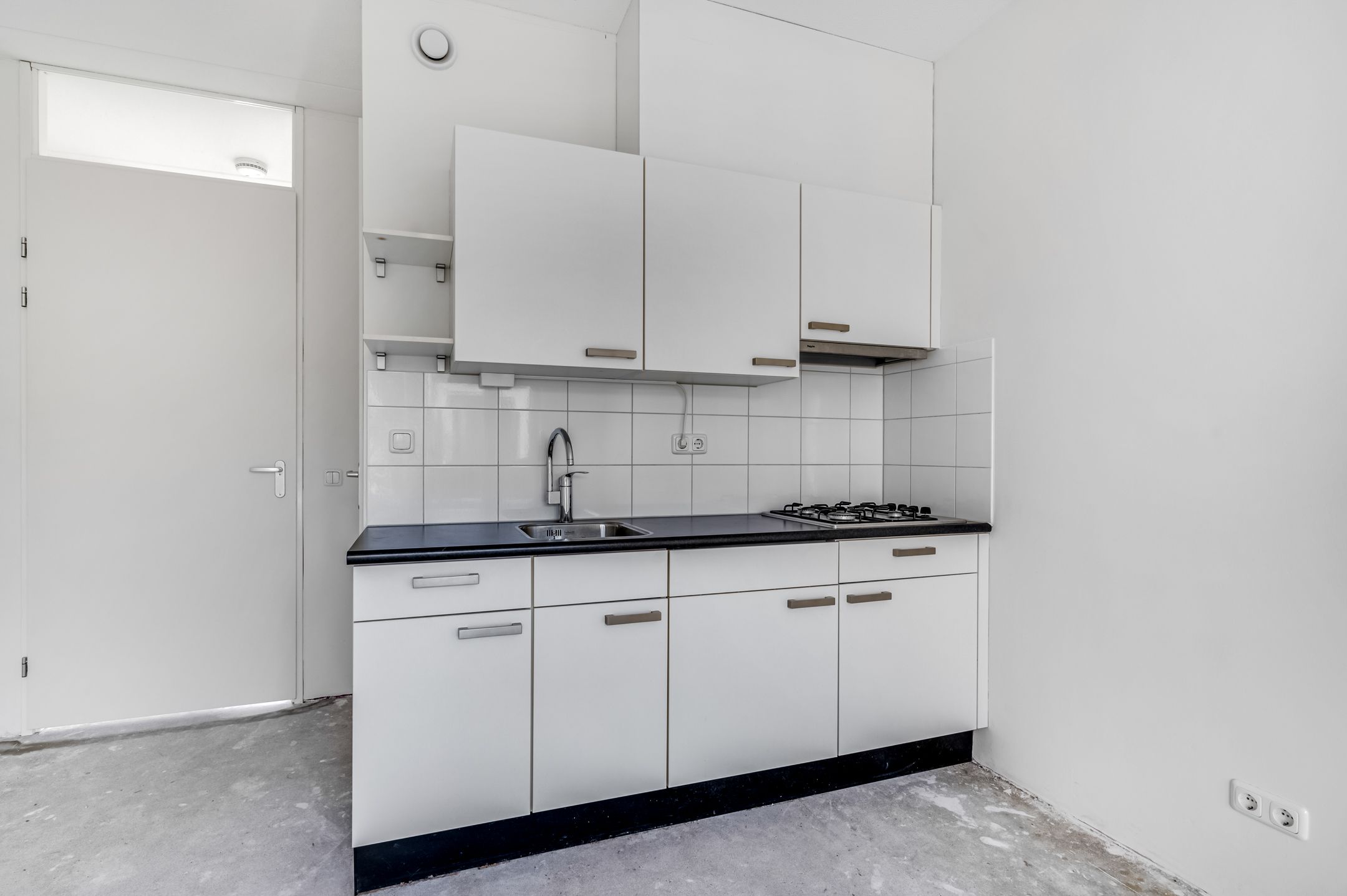 Photo 6 of Grotestraat 82-C