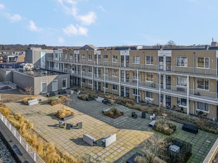 Photo 16 of Grotestraat 82-C