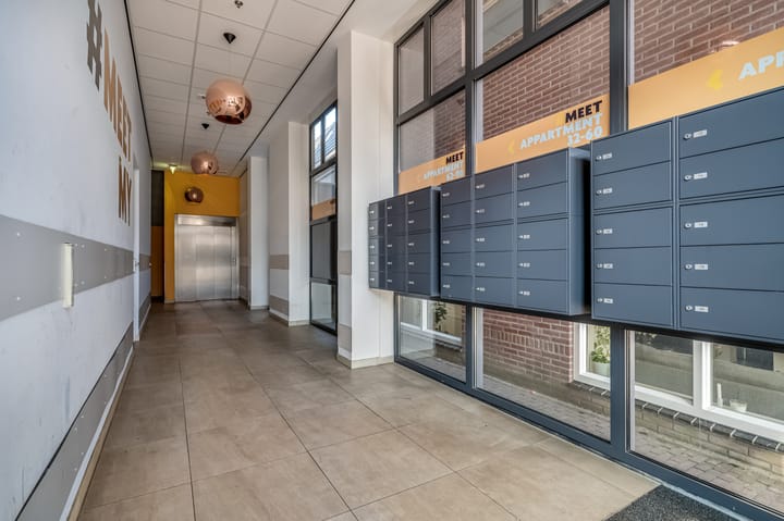 Photo 19 of Grotestraat 82-C