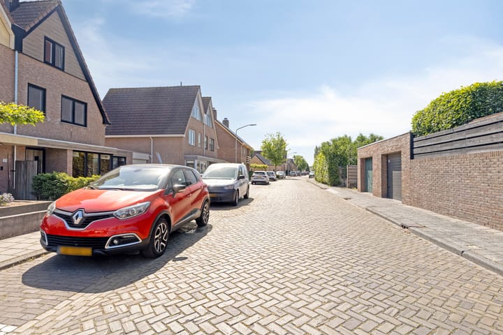 Foto 33 van Antwerpsestraat 51-A