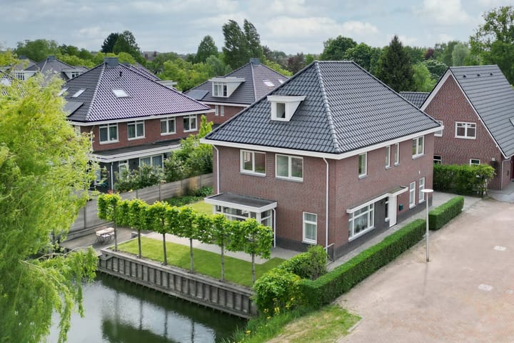 Foto 1 van Vlindersingel 230