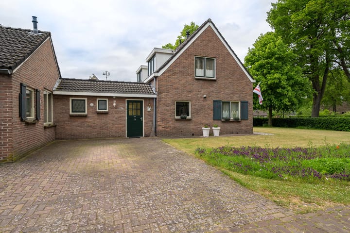 Foto 47 van Mepperstraat 6