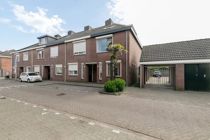 Foto 2 van Abraham Kuijperstraat 60