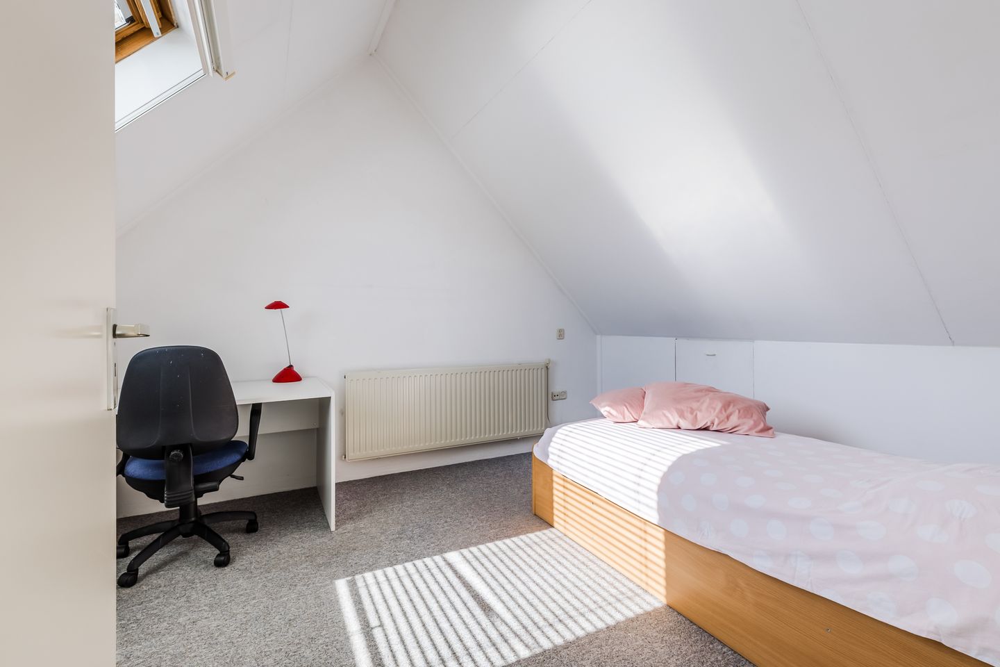 Photo 35 of Wikke 19