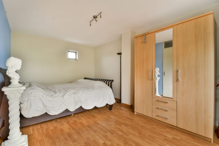 Foto 14 van Rode Ring 226