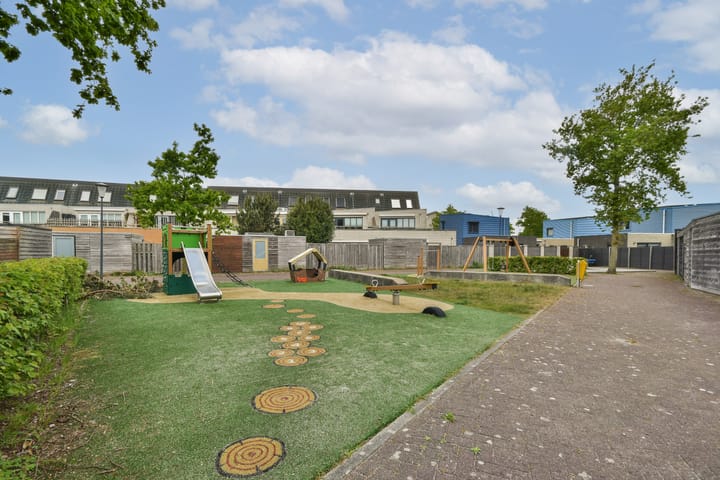 Foto 20 van Rode Ring 226