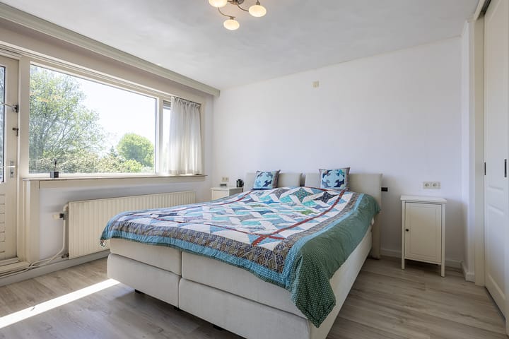 Foto 29 van Linnaeusstraat 2