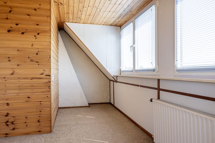 Foto 37 van Linnaeusstraat 2