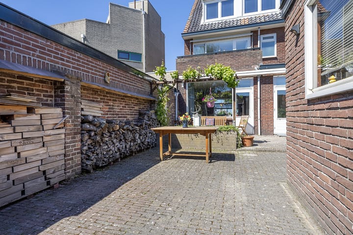 Foto 53 van Linnaeusstraat 2