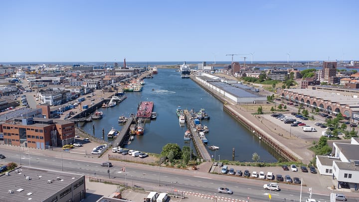 Foto 60 van Linnaeusstraat 2